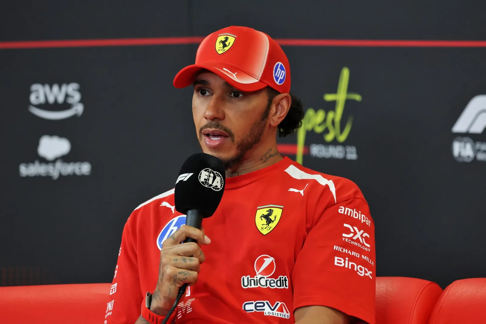 F1: Hamilton has a new Golden Retriever puppy: Halo