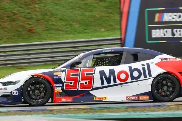 Murilo Rocha arrives at Velocitta motivated for the NASCAR Brazil stage