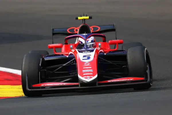 F3: Slater takes pole in Belgium in qualifying marked by accident