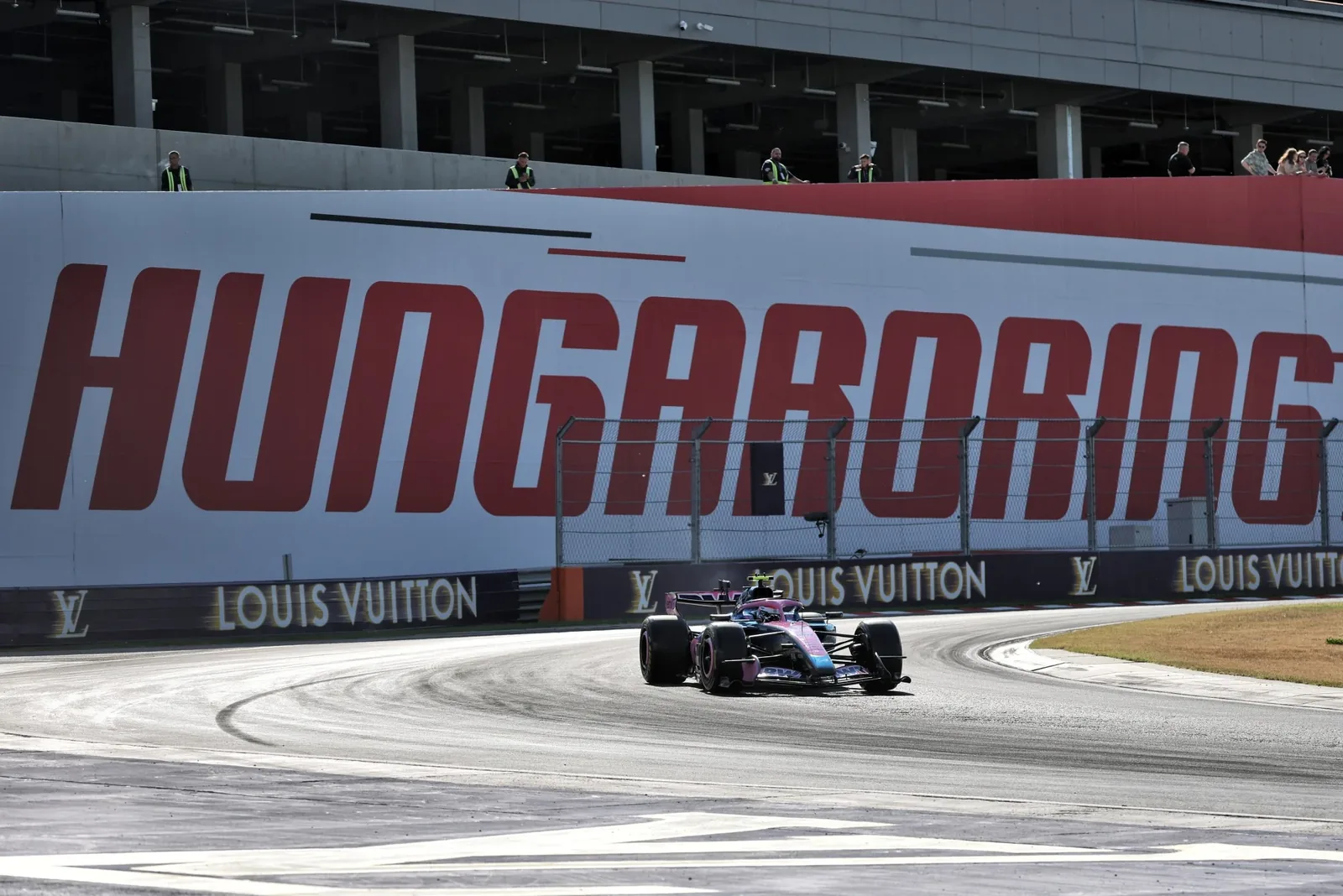 F1: FIA carries out emergency repairs on Hungaroring asphalt