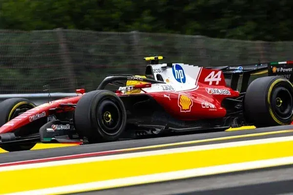 F1: Ferrari leads simulations, but Mercedes threatens in the race