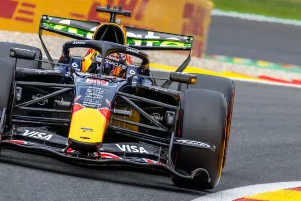 F1: Verstappen mocks by criticizing the current rules again