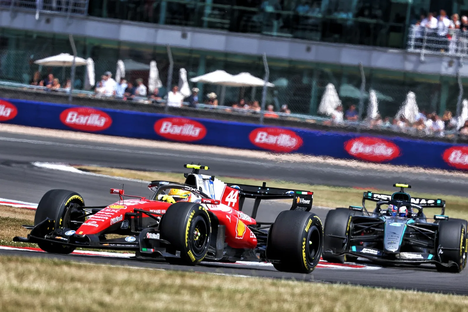 F1: Hamilton praises Ferrari, but anticipates bigger challenge in Spa