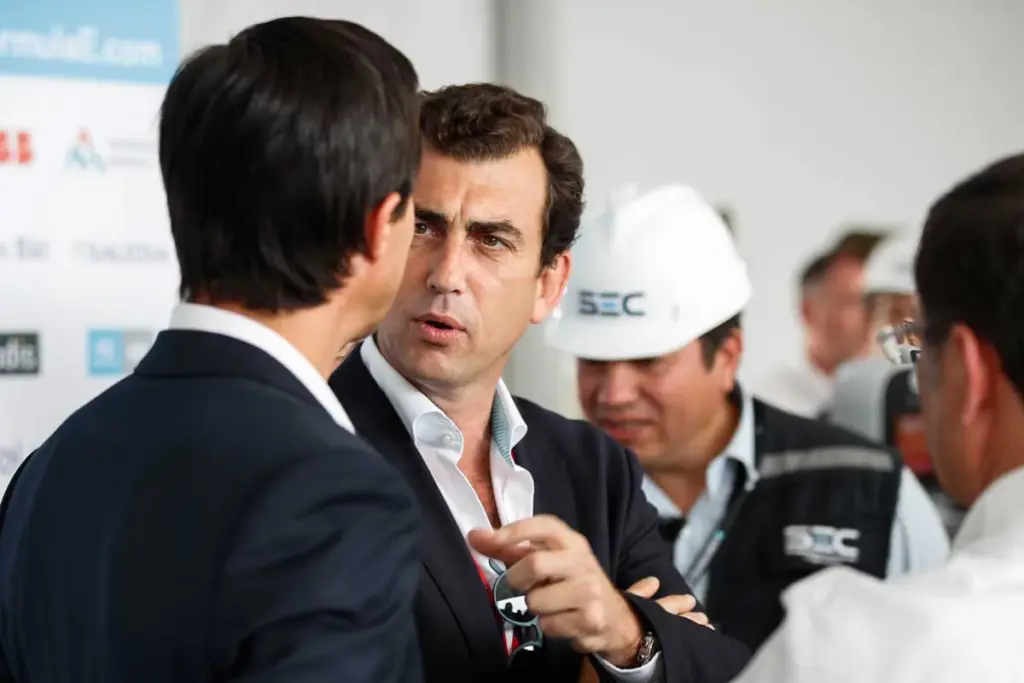 F1: Co-founder of Formula E leaves door open for Alonso: 