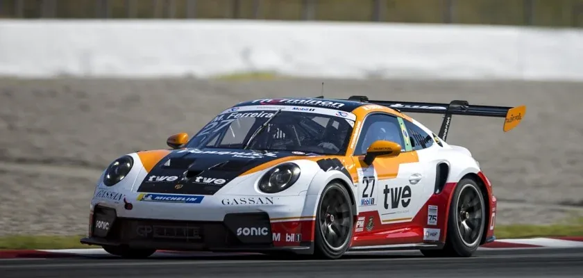 Matheus Ferreira wins podium in Porsche Supercup in Hungary