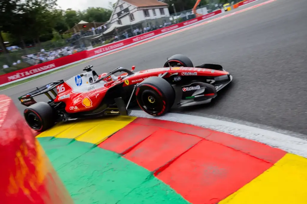 F1: Confira as imagens deste sábado do GP da Bélgica 2026