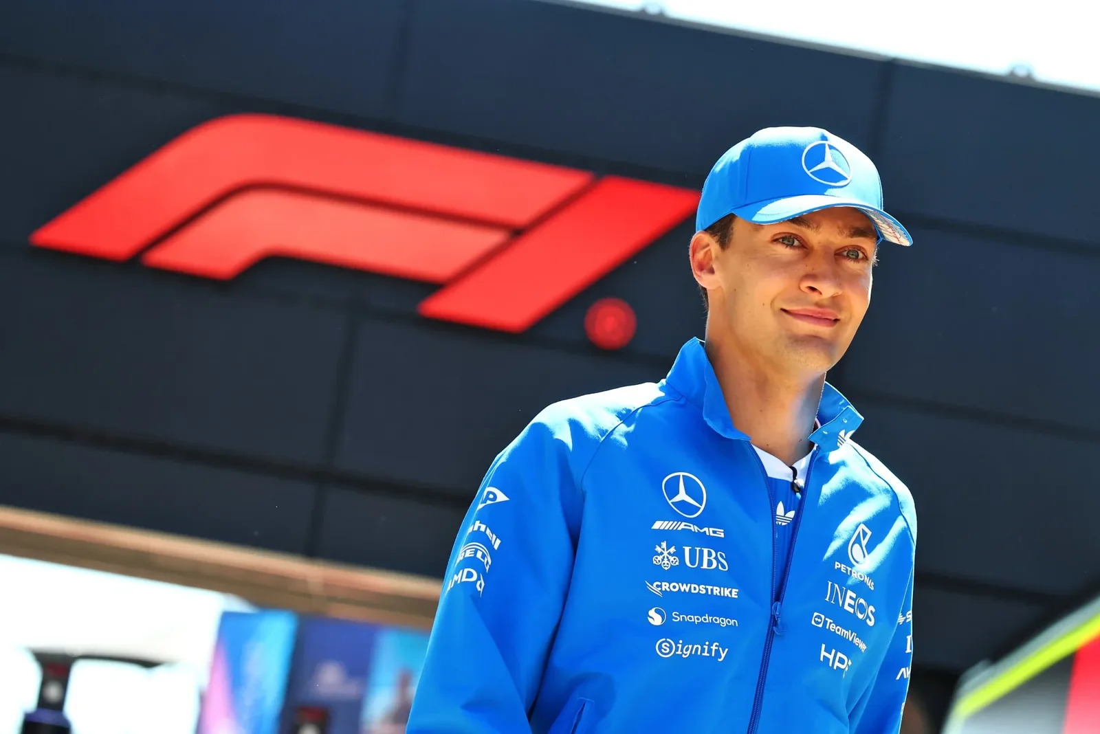 F1: Russell comments on Sainz's proposal to punish flags in qualifying