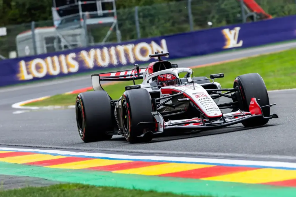 Esteban Ocon (Haas) - GP da Bélgica F1 2026