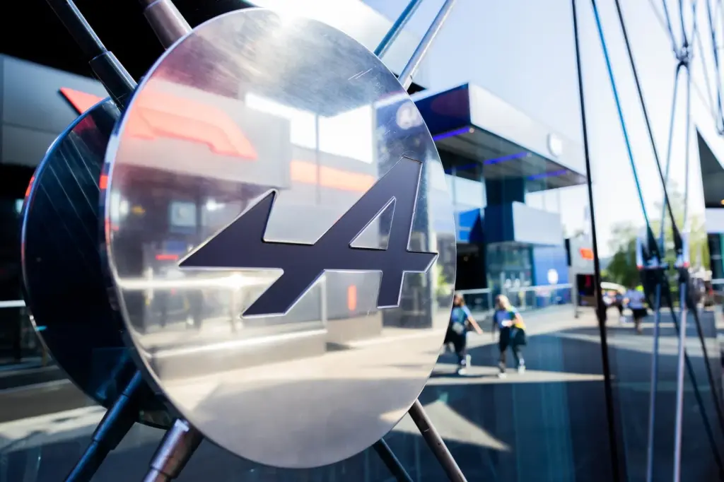 F1: Alpine gains new billion-dollar valuation as Renault negotiates team's future