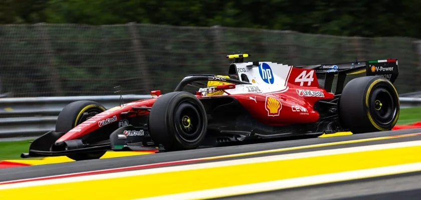 F1: Hamilton predicts stronger Ferrari after break