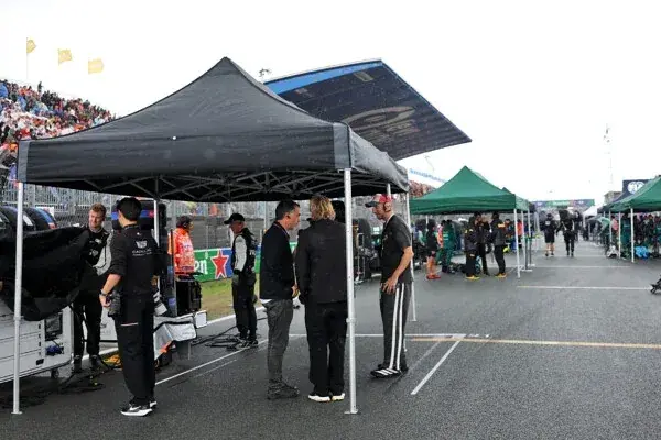 F1: Heavy rain hits Zandvoort before the start
