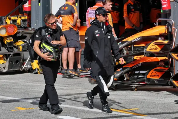 F1: Pérez stays out two stops in Dutch GP after change