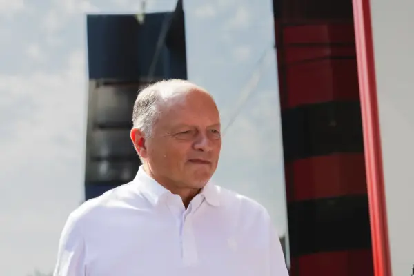 F1: Vasseur admits that Ferrari will have to make a decision about Hamilton and Leclerc