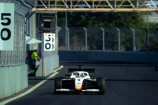 F3: Nael takes the lead in the first lap and wins Sprint in Madrid