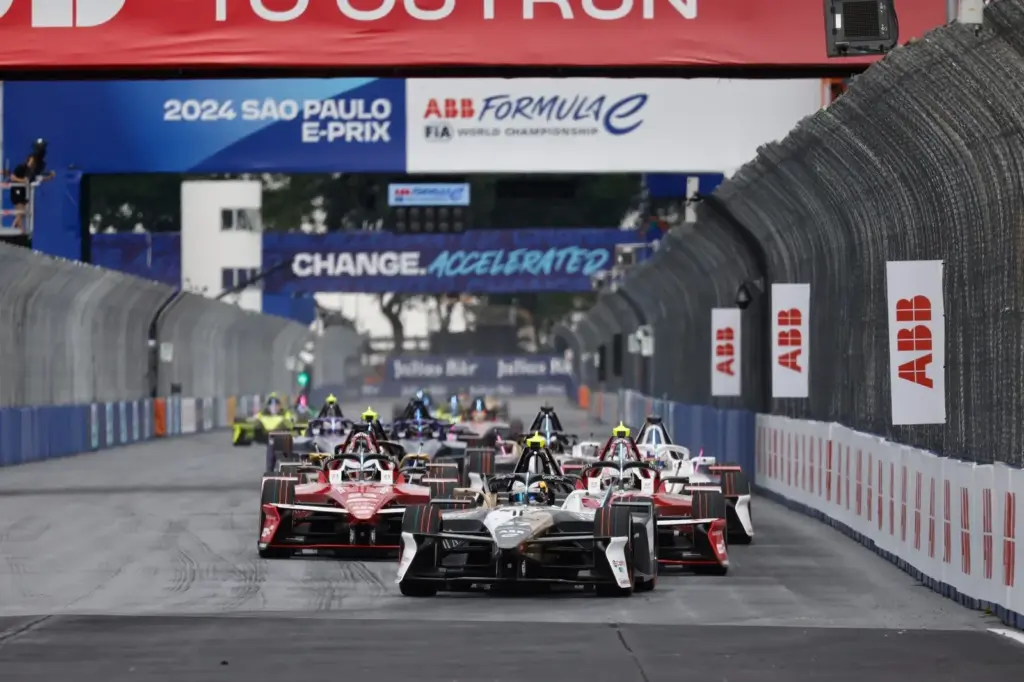 F1 and Formula E will have some date conflicts in the 2027 calendar
