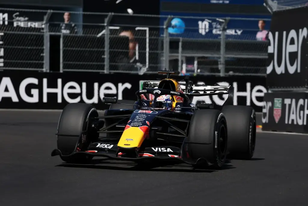 Max Verstappen (NLD) Red Bull Racing RB22.