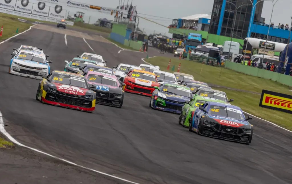 NASCAR Brasil: Curvelo defines the 12 qualifiers for the Playoffs in a decisive stage