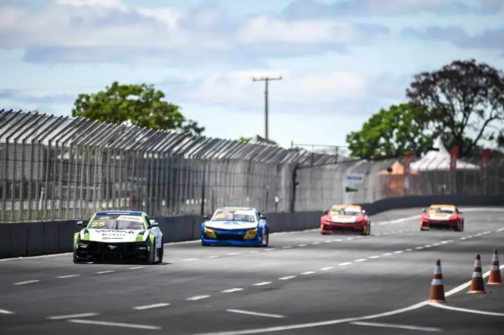 NASCAR Brasil: Ricardo Maurício returns to lead and closes TL2 in front in Curvelo