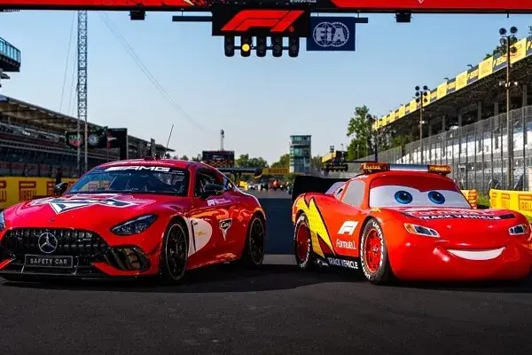 F1: Lightning McQueen, from the movie Cars, makes an appearance at the Italian GP