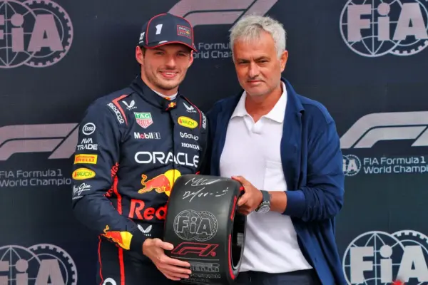 José Mourinho talks about passion for F1 and compares it with football: "Huge pressure for both"