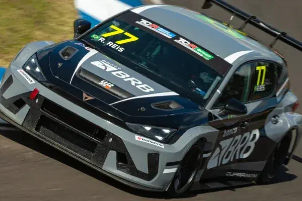 TCR: Raphael Reis comes out on top over Pernía and wins in Concordia