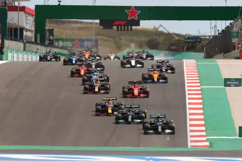 Start - Portugal GP F1 2021